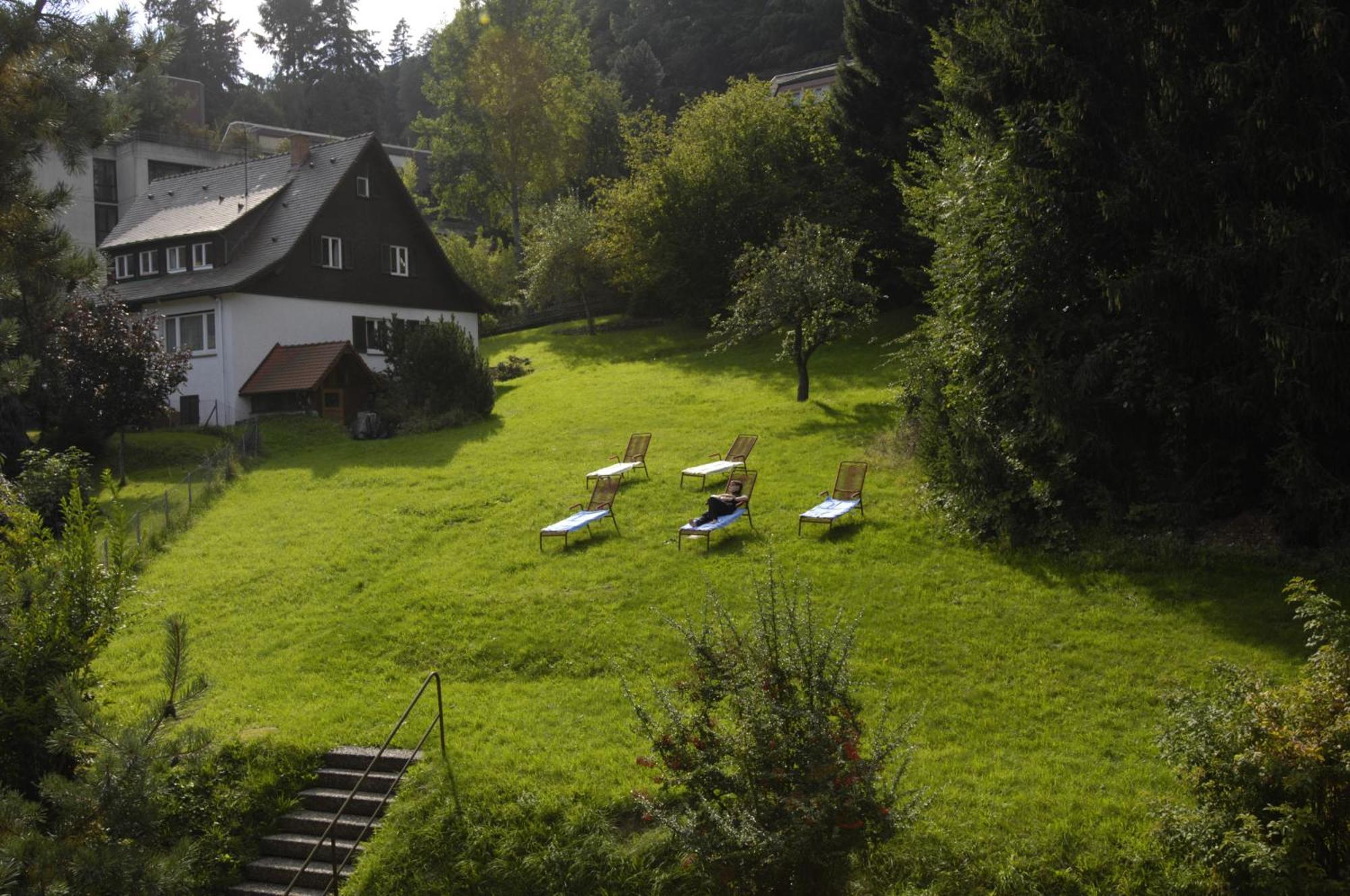Hotel Bergfrieden Bad Wildbad Exteriör bild